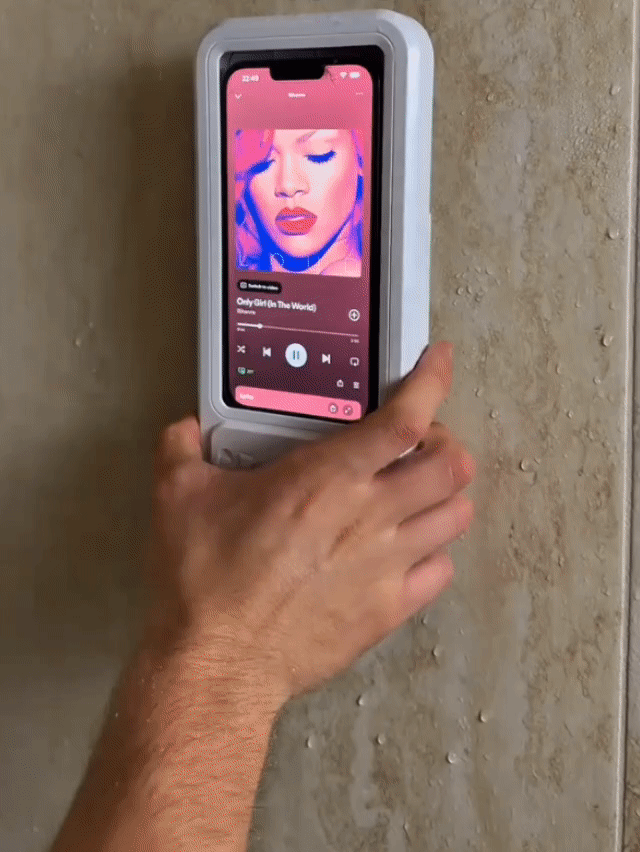 Streaming with ShowerDock